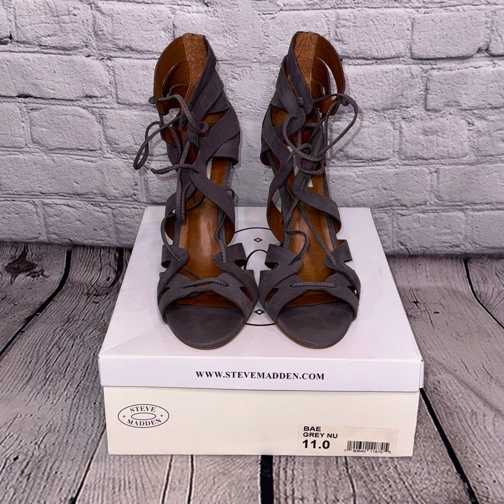 Steve Madden Grey Leather Bae Strappy High Heel Sandals sz 11